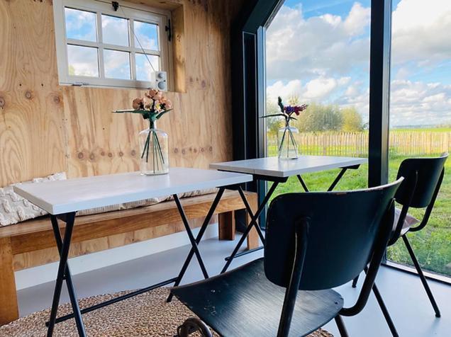 De Wagenloods Bed & Breakfast Alphen aan den Rijn Eksteriør bilde